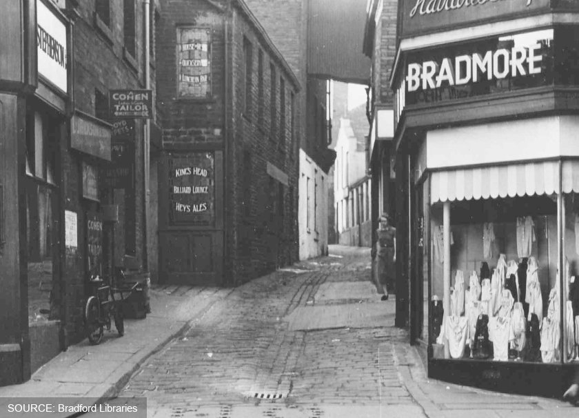 Duckett Lane, Bradford, in the mid-20th century.